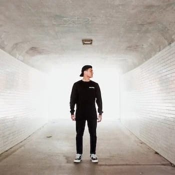 Dimitry Ratulangie Ichwan